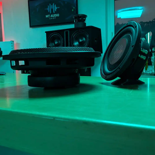 Flach Subwoofer